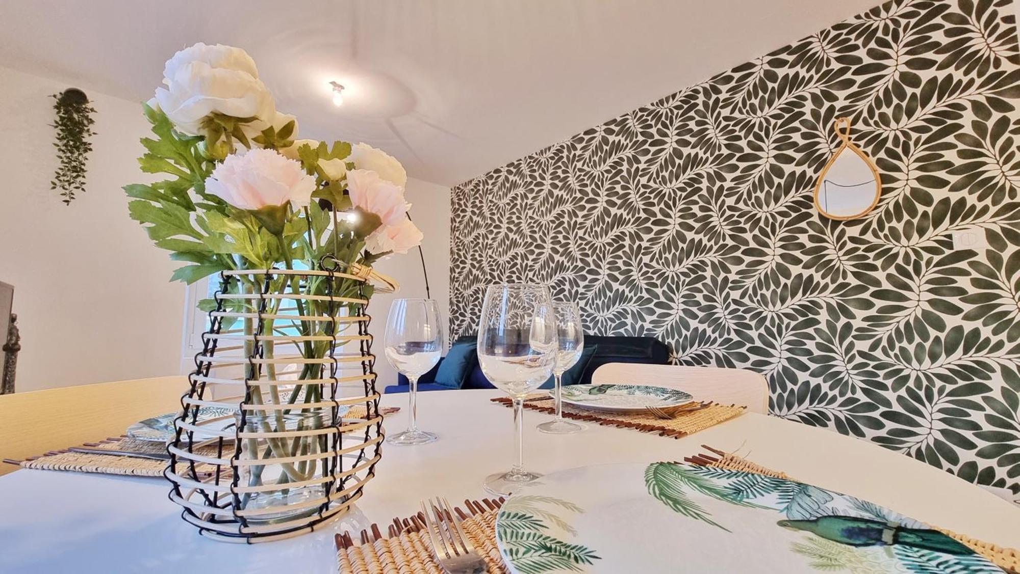 La Buhl Verte - Chic Et Moderne - Calme - Fibre - Relax Bnb Buitenkant foto